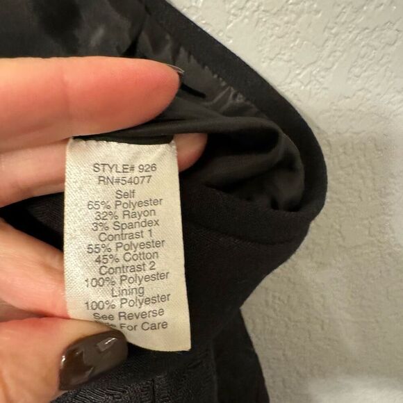 CAbi Black Jacard Brocade Skirt - Picture 4 of 6